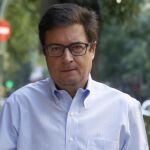 El portavoz del PSOE en el Senado, Óscar López, ha contestado a Iglesias