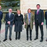 Isabel García Tejerina junto a María José Salgueiro, Christian Barré, Víctor Caramanzana, José Luis Benítez y Pau Roca