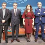 Pablo Lago, De Santiago-Juárez, Eduardo Baamonde, Imelda Rodríguez, Jesús Presa, Tomás Castro y Mario Amilivia en las jornadas.