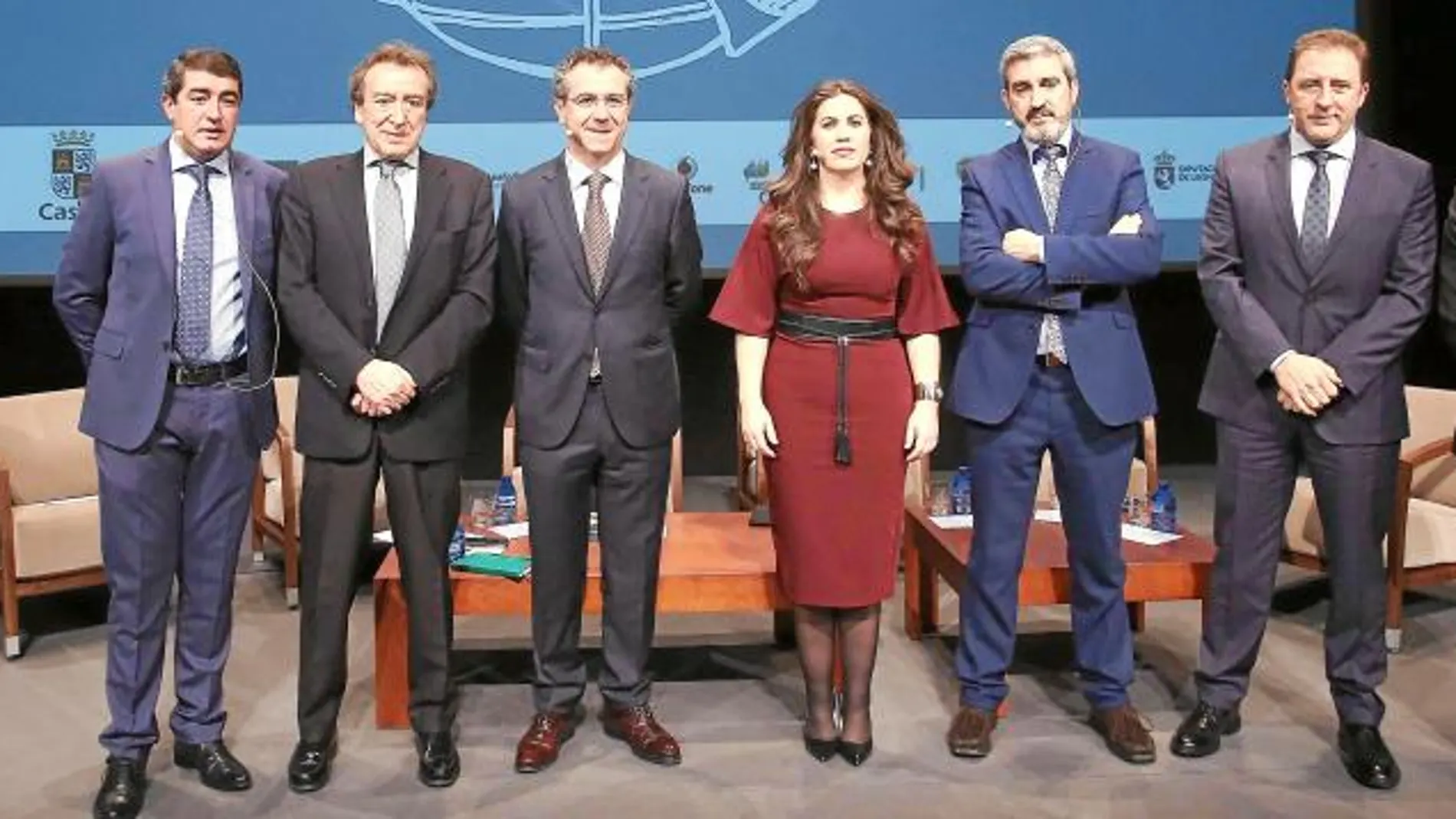 Pablo Lago, De Santiago-Juárez, Eduardo Baamonde, Imelda Rodríguez, Jesús Presa, Tomás Castro y Mario Amilivia en las jornadas.