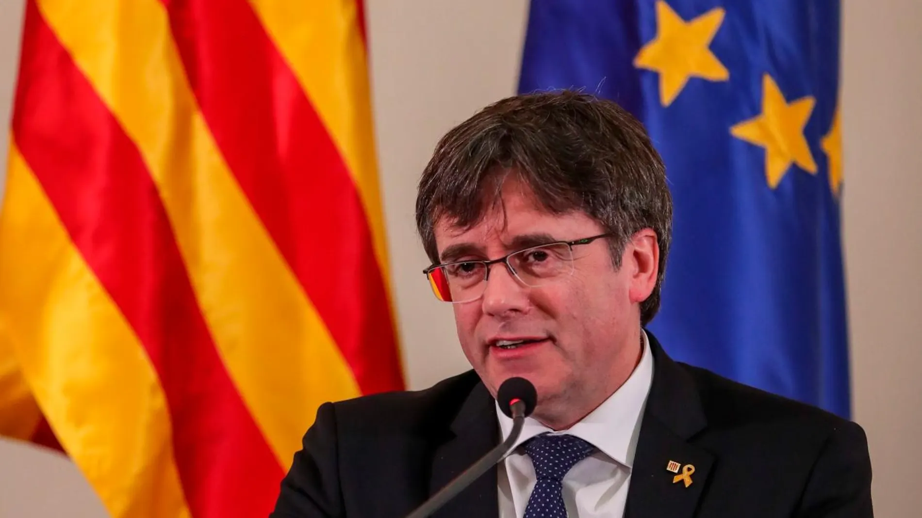 El TC mantiene la suspensión de Puigdemont como diputado