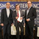 De izquierda a derecha, Miguel Sebastián, Carlos Sánchez y Daniel Lacalle, ayer, en un debate organizado por «El Confidencial»