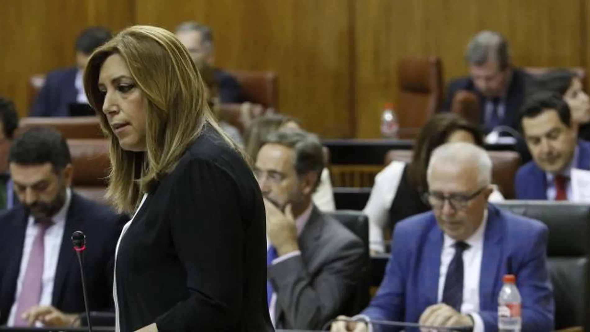 La presidenta de la Junta de Andalucía, Susana Díaz, ayer en la Cámara autonómica