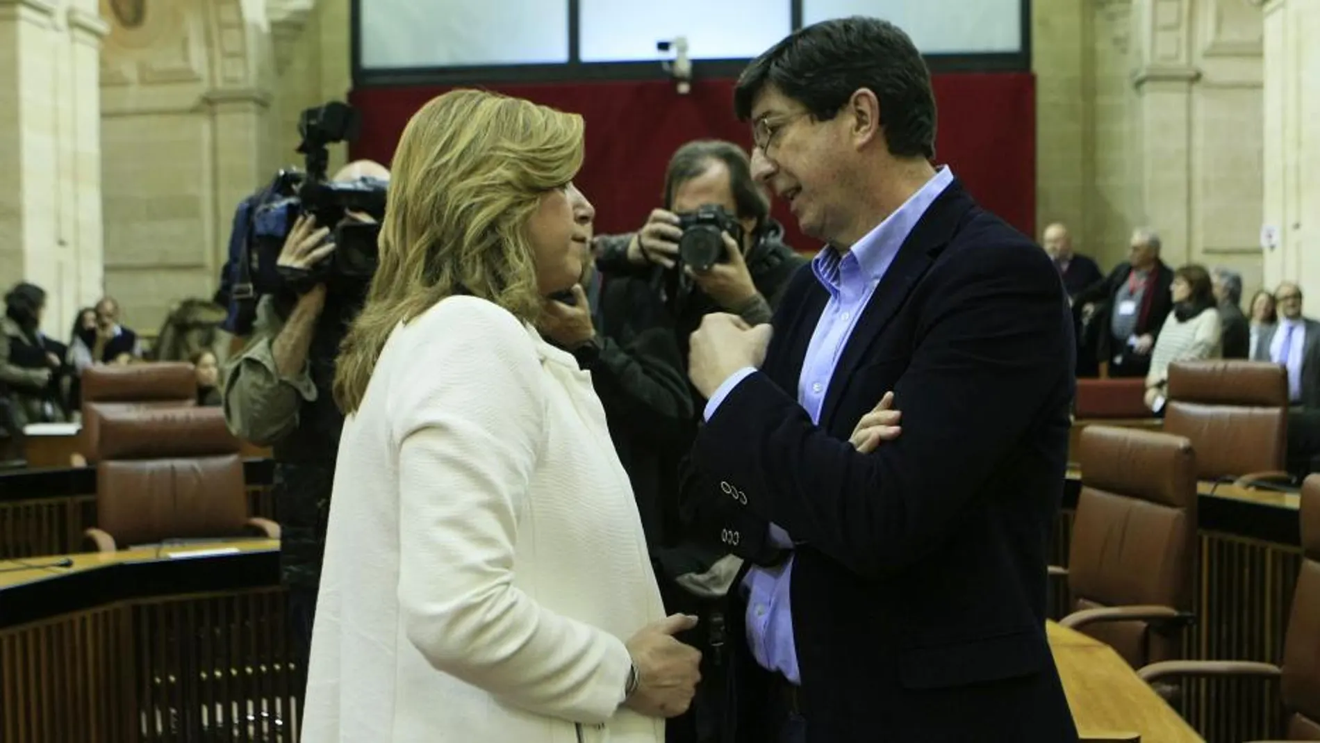 La presidenta de la Junta de Andalucía, Susana Díaz, y su socio de investidura, Juan Marín, líder de Ciudadanos en la comunidad