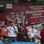 Marc Márquez y Pedrosa presentan sus motos para la nueva temporada