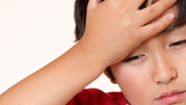 Los dolores de cabeza recurrentes en los niños.