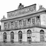Fachada del Teatro Real (imagen antigua)