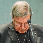 El cardenal Pell ya se encuentra en prisión. Pasados tres años y ocho meses, podrá pedir la libertad condicional