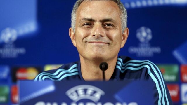 El director técnico del Chelsea, Jose Mourinho