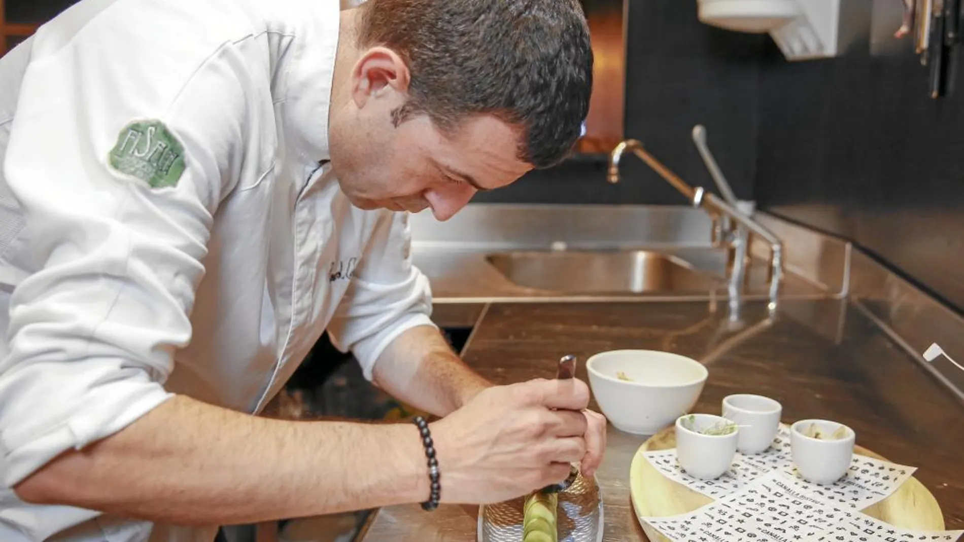 Ricard Camarena , cocinero, abre el Canalla Bistro en el Espacio Platea.