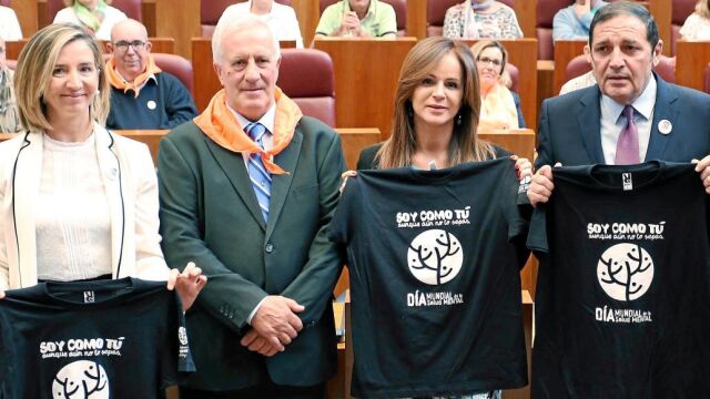 Alicia García, Jesús Corrales, Silvia Clemente y Antonio María Sáez Aguado en el acto institucional celebrado en las Cortes de Castilla y León con motivo del Día Mundial de al salud Mental