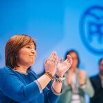 Una emocionada Isabel Bonig agradece el apoyo mostrado tras haber sido elegida presidenta del PPCV