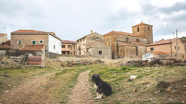 La situación de las zonas rurales se ha vuelto insostenible por la falta de población/ Alberto r. roldán