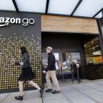 Amazon permitirá a usuarios premium probarse la ropa gratis antes de comprar