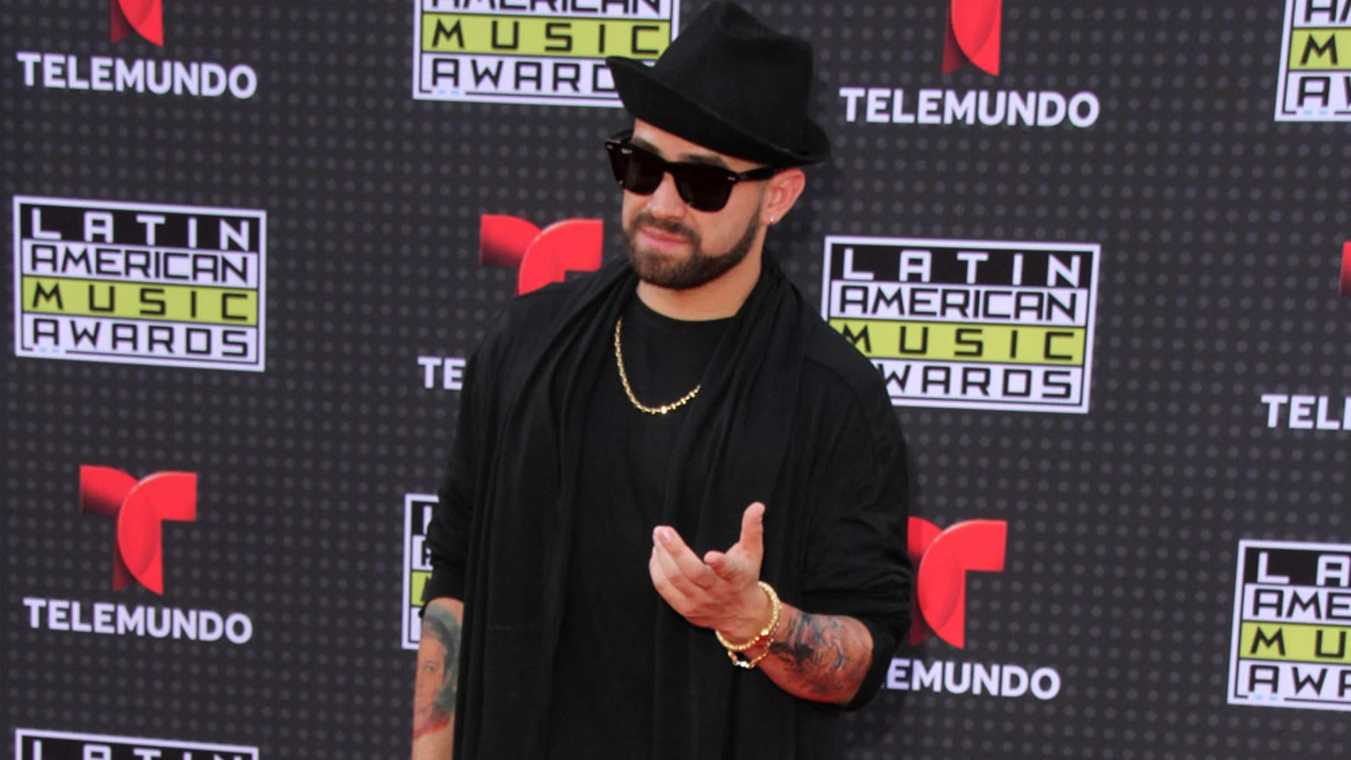 Nacho Mendoza en los Latin American Music Awards 2015