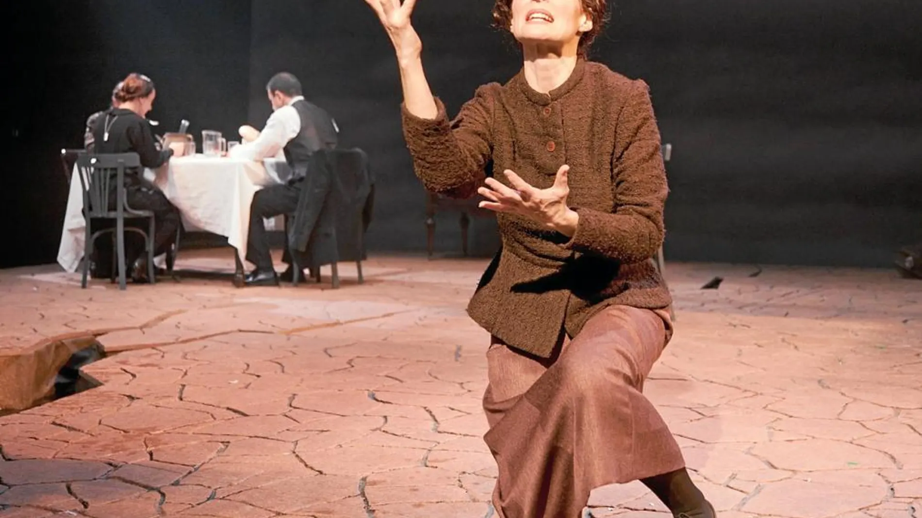 Silvia Marsó, en «Yerma», de García Lorca, una producción privada dirigida por Miguel Narros que pasó por el Centro Dramático Nacional y realizó gira por otros teatros españoles a lo largo de 2012