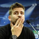 El defensa del FC Barcelona Gerard Piqué en una rueda de prensa de la Champions