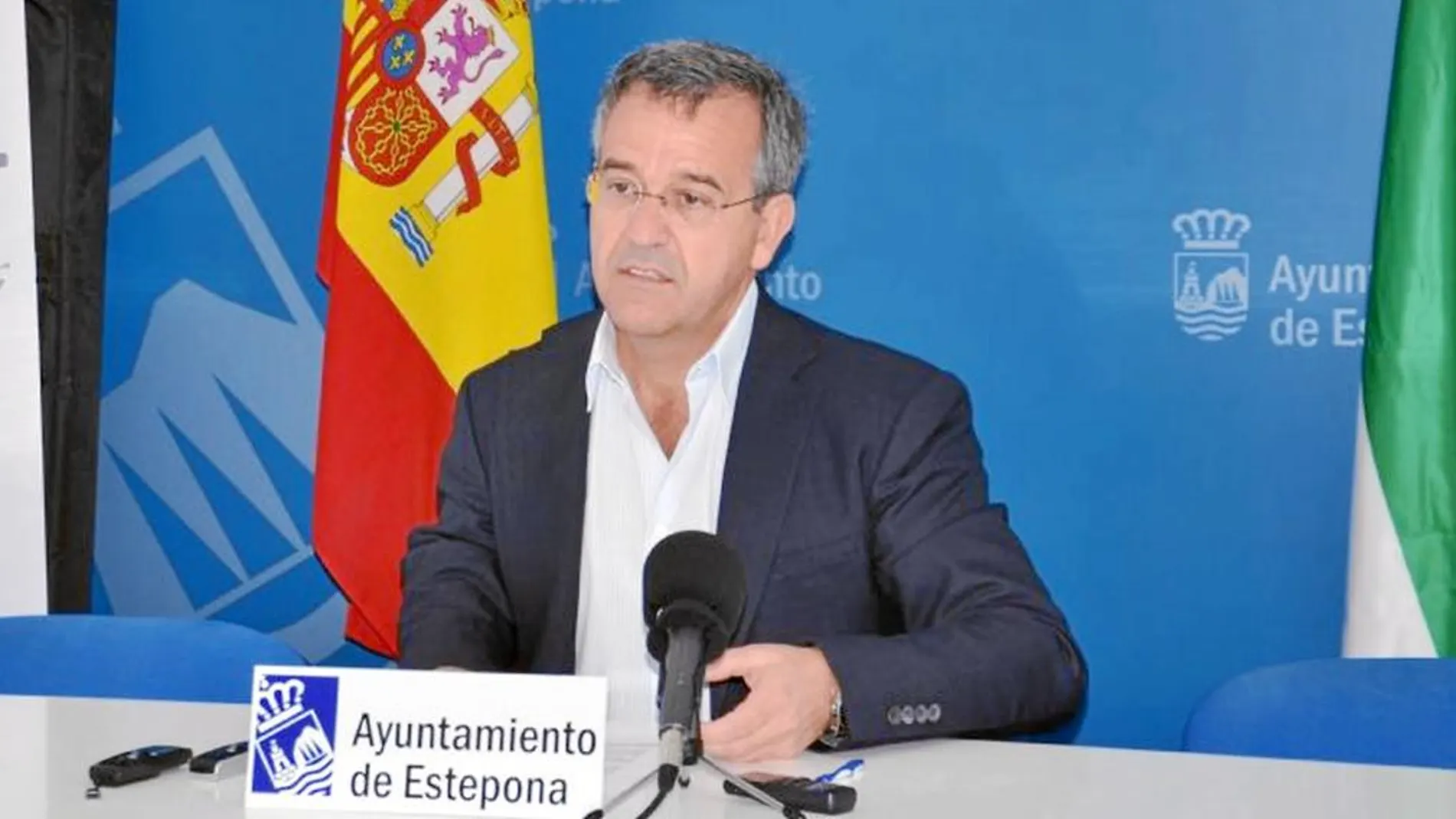 El popular José María García Urbano gobierna Estepona desde 2011