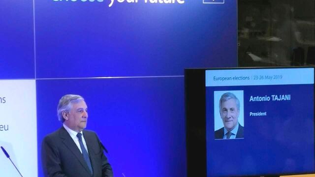 Antonio Tajani en la cumbre extraordinaria