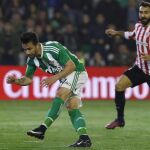 Rubén Castro anotó su séptimo gol en Liga tras una combinación perfecta con Sanabria