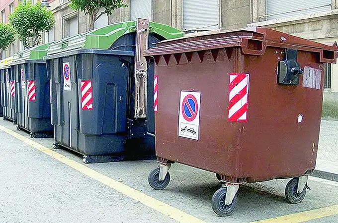 Carmena aumenta un 25% el contrato de retirada de residuos para frenar las quejas