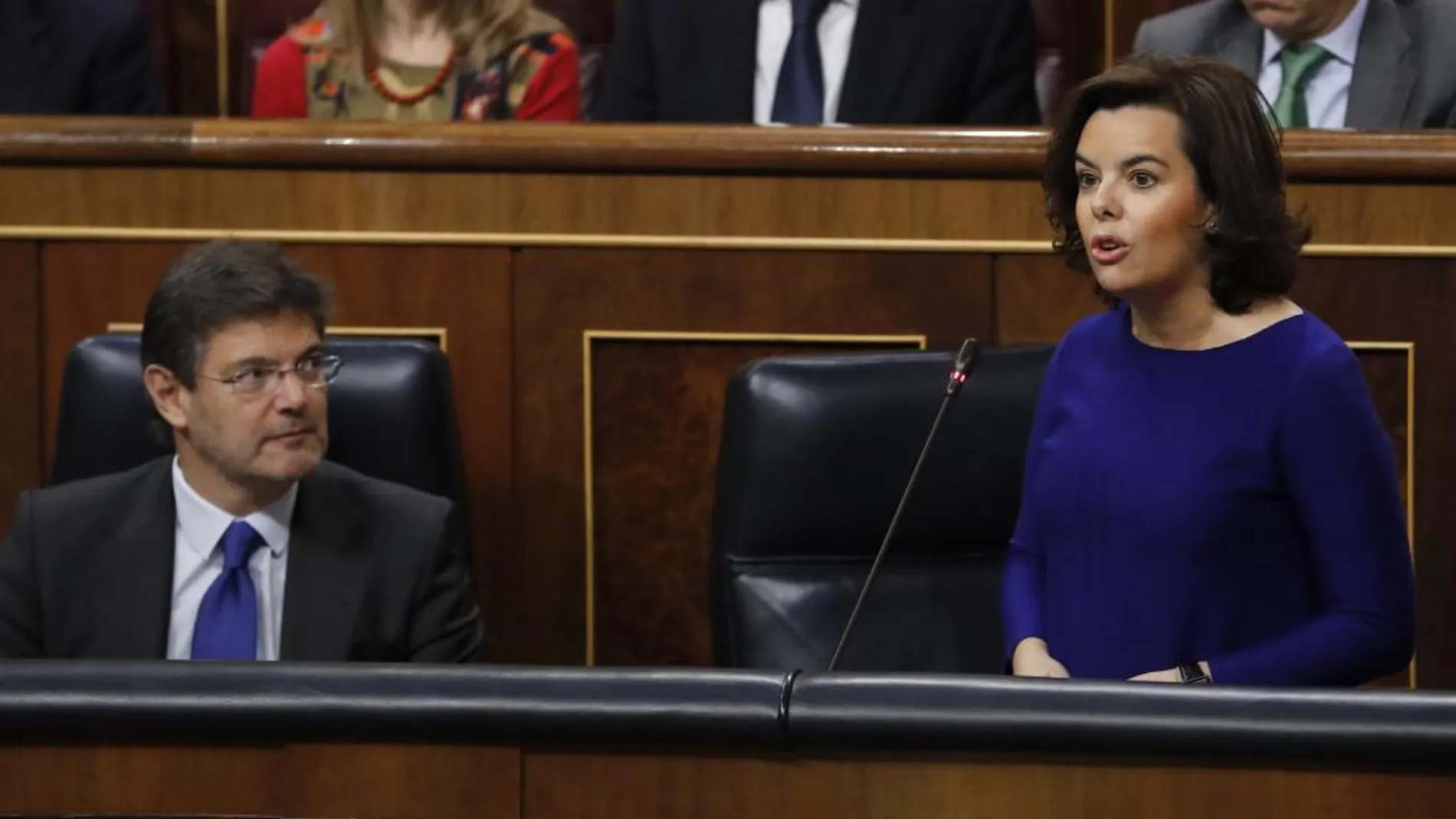 La vicepresidenta del Gobierno, Soraya Sáenz de Santamaría, durante su intervención en la sesión de control al Gobierno.