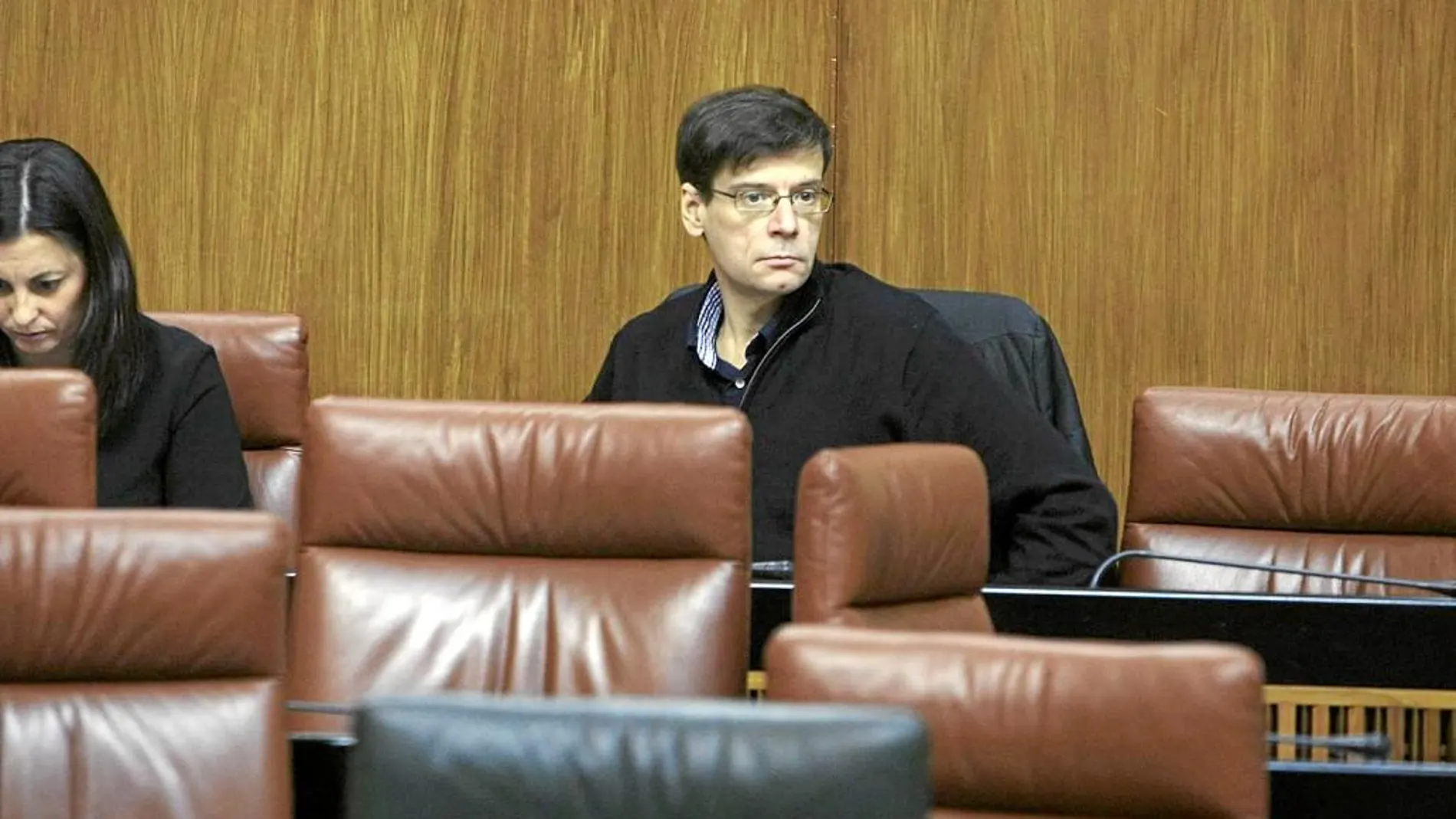Carmelo Gómez, durante un Pleno reciente del Parlamento de Andalucía