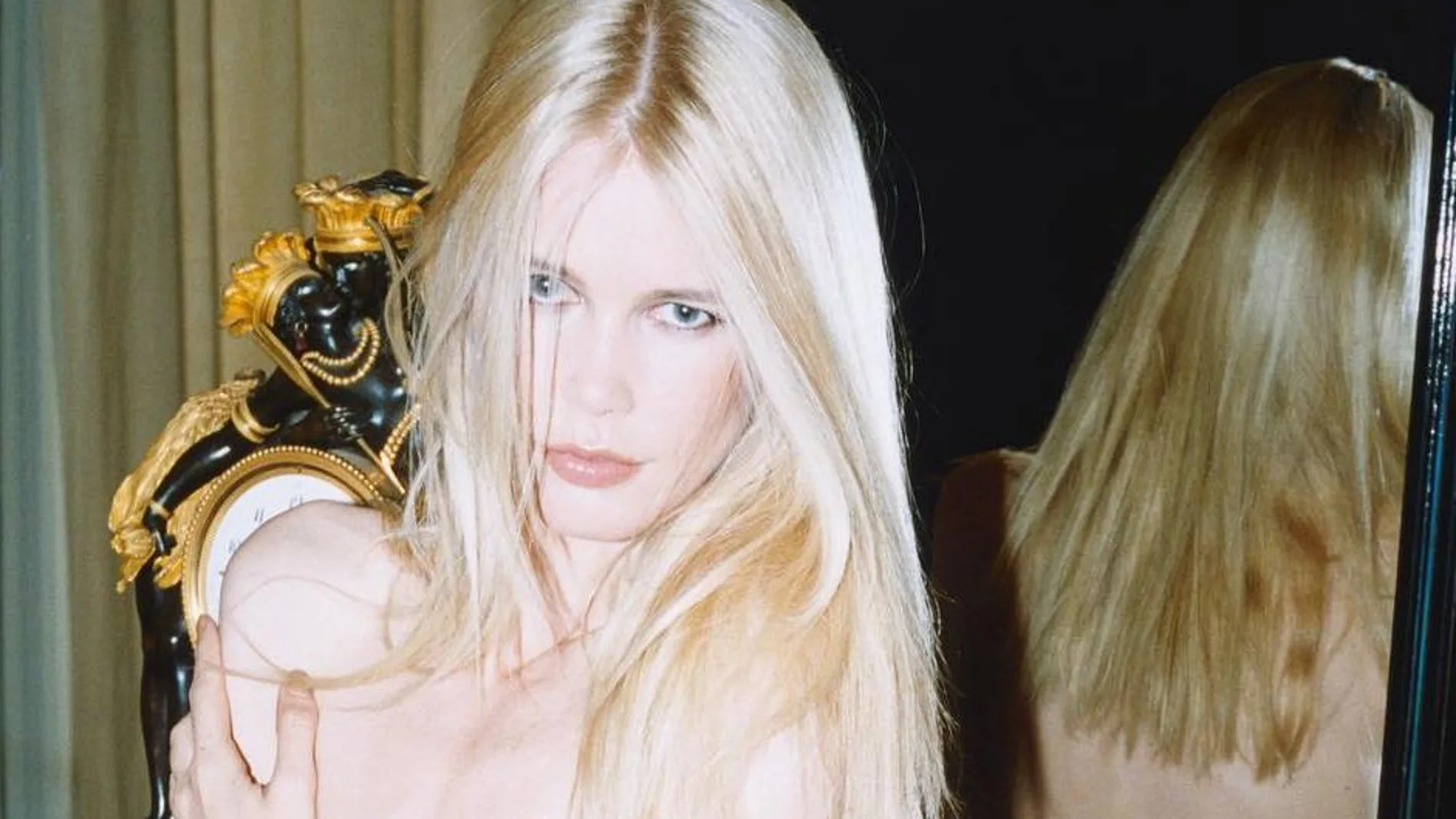 El espectacular desnudo integral de Claudia Schiffer que revoluciona Instagram
