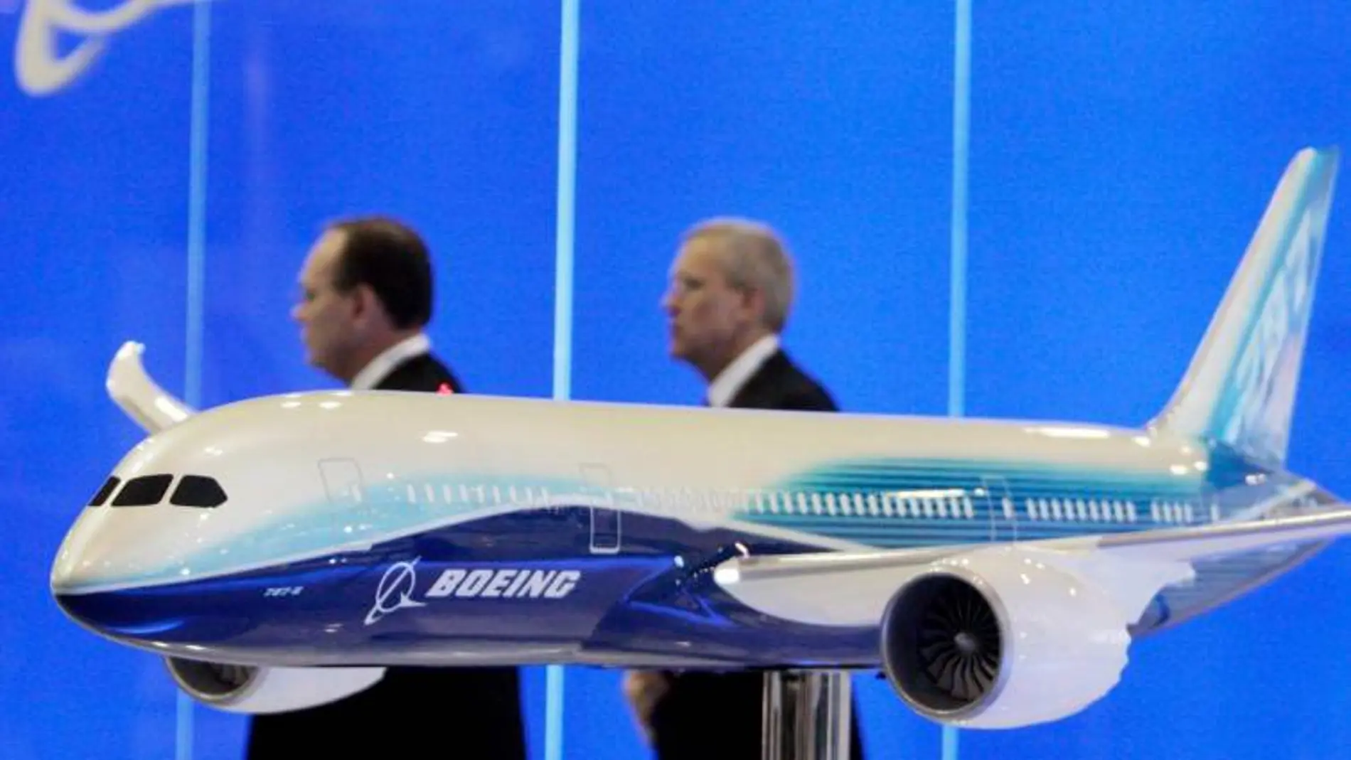 Maqueta de un Boeing 787