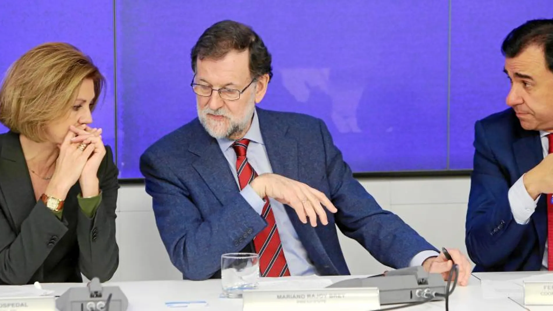 Rajoy presidió ayer el Comité Ejecutivo del Partido Popular, en la imagen con Cospedal y Martínez-Maillo
