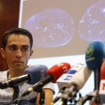 El ciclista español Alberto Contador, durante la rueda de prensa