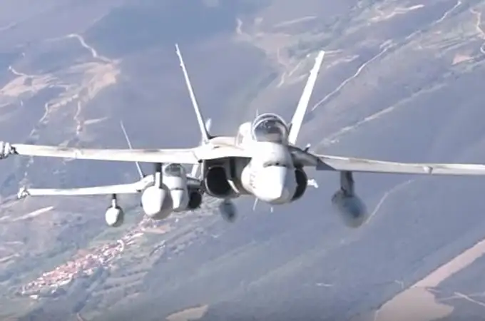 Así es la alarma Alpha Scramble de los F18 del Ejército del Aire: ¿cuánto tiempo necesita un caza para estar en el aire?