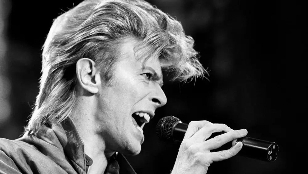 David Bowie, en una actuación en 1987