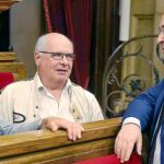 Joan Coscubiela, Lluis Raball y Miquel Iceta, en un momento del Pleno de ayer en el Parlament de Cataluña