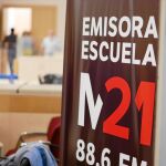 El pasado mes de febrero, la radio municipal cargó contra el presidente de Argentina durante su visita a Madrid