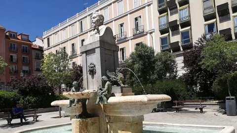 Plaza de Pedro Zerolo