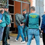 La Guardia Civil traslada ayer al detenido por la muerte de la joven desaparecida en Vinaroz