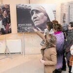 Exposición sobre la Madre Teresa de Calcuta en la Catedral de Burgos