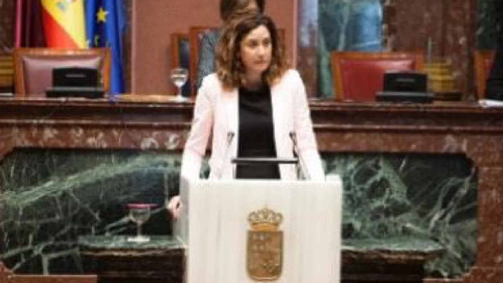 La vicesecretaria de Política Autonómica del PP regional, Patricia Fernández, criticó ayer duramente el Real Decreto Ley aprobado el pasado 3 de agosto por el Gobierno de Pedro Sánchez/La Razón