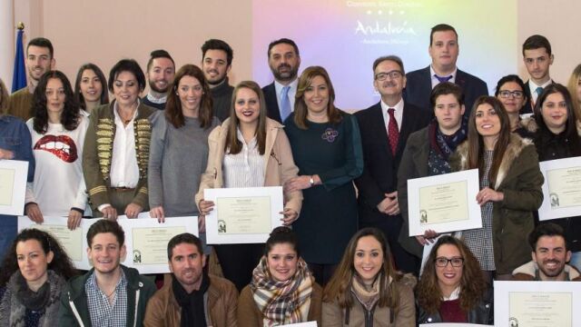 La presidenta de la Junta, Susana Díaz, durante la entrega de los títulos del ciclo formativo en el Hotel Escuela Convento de Santo Domingo, en Archidona (Málaga)