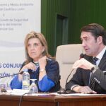 La delegada del Gobierno en Castilla y León, María José Salgueiro, junto al consejero Suárez-Quiñones, en Burgos