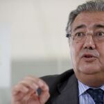 El ministro del Interior, Juan Ignacio Zoido, durante la entrevista