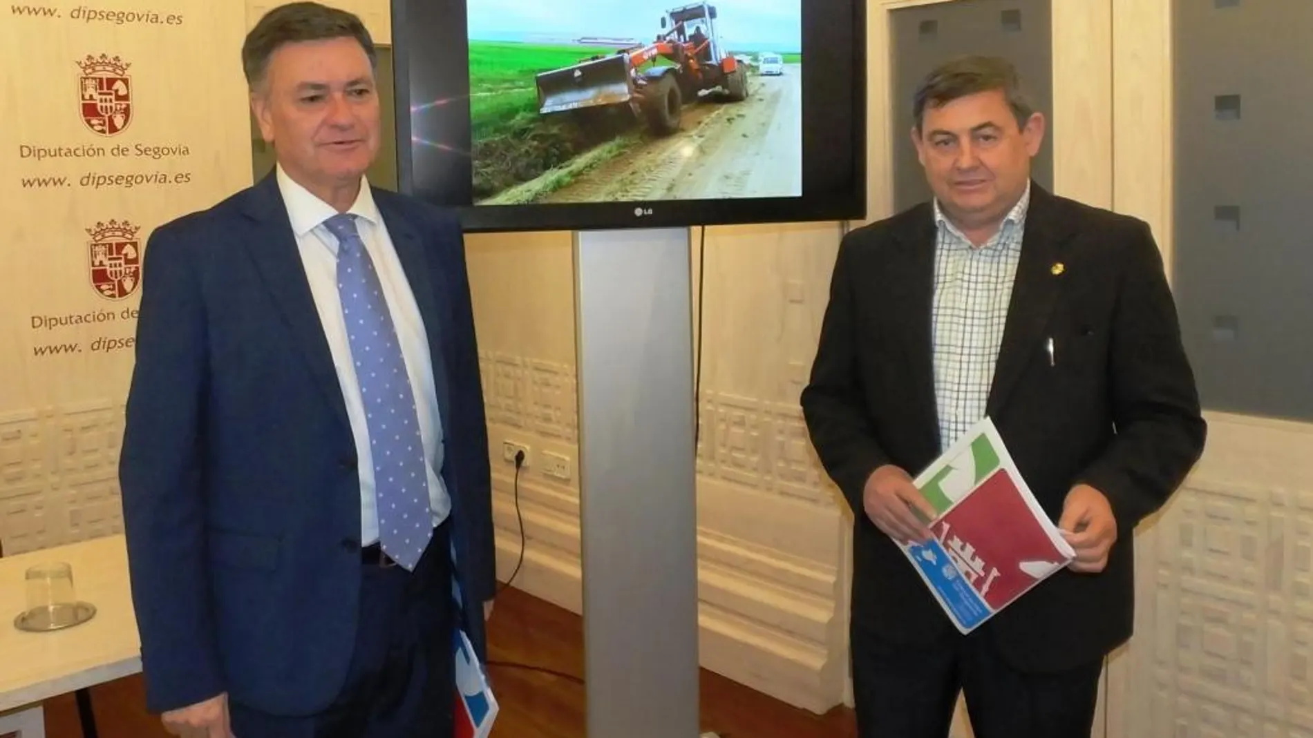 El presidente Francisco Vázquez junto a Basilio del Olmo Alonso