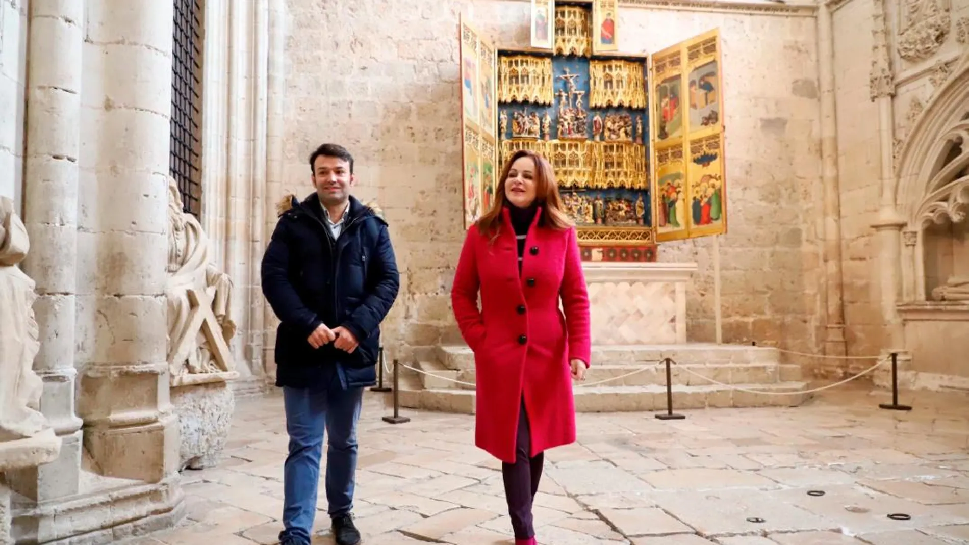 Silvia Clemente visita junto a José Antonio González Poncela el Real Monasterio de Santa Clara