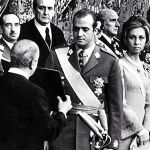 El Rey jura su cargo el 22 de noviembre de 1975