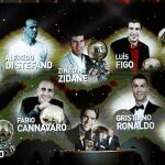 Modric, Florentino Pérez, Ginola, que presentó la gala, y detrás todos los madridistas que han ganado el Balón de Oro / Ap