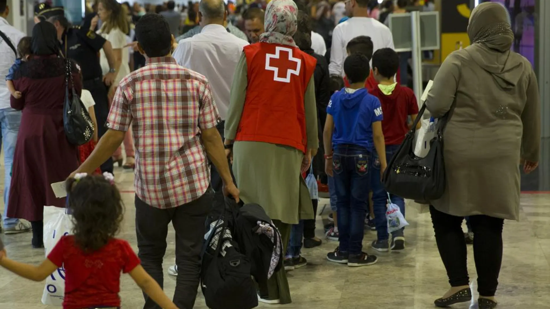 Llegada al aeropuerto Adolfo Suárez-Madrid Barajas de un grupo de 33 refugiados de nacionalidad siria provenientes de Líbano el año pasado