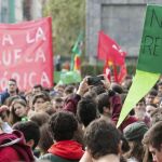 Manifestación contra la LOMCE celebrada ayer por las calles de Zaragoza