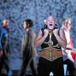El tenor británico John Daszak dio voz a Bomarzo en la ópera de Ginastera