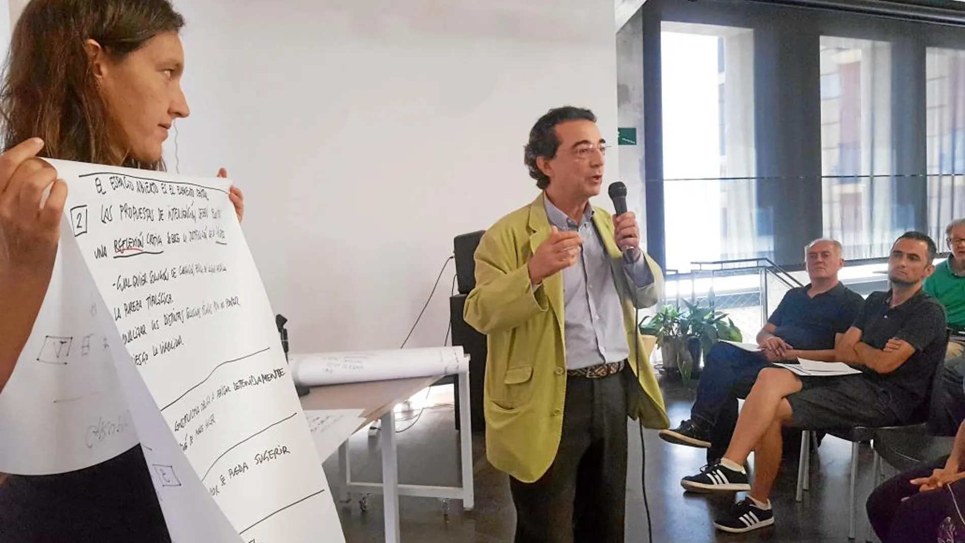 El taller que organizó la empresa de la asesora de Carmena se celebró el pasado mes de julio en Medialab Prado